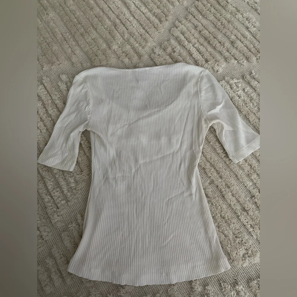 H&M Ribbed Top - Picture 4 of 4
